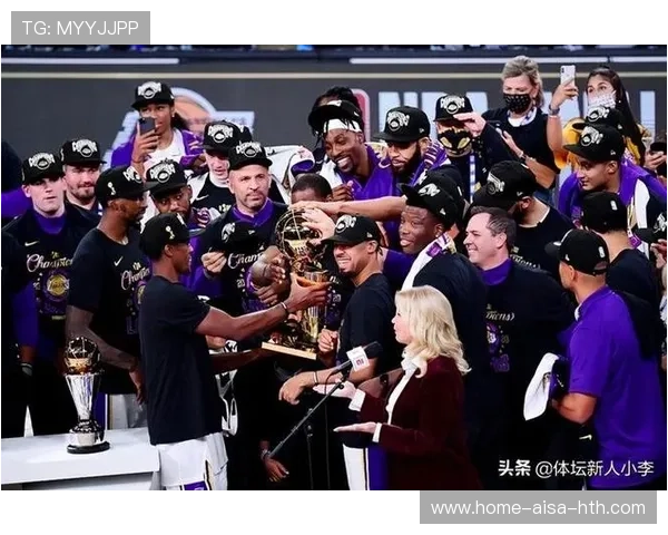 季后赛“精神股赛”盘点：谁最拼？